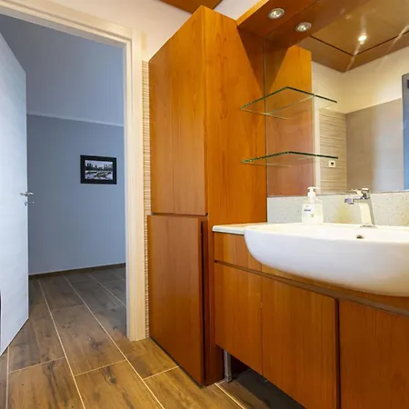 Perla Sul Mare Con Piscina Apartment *