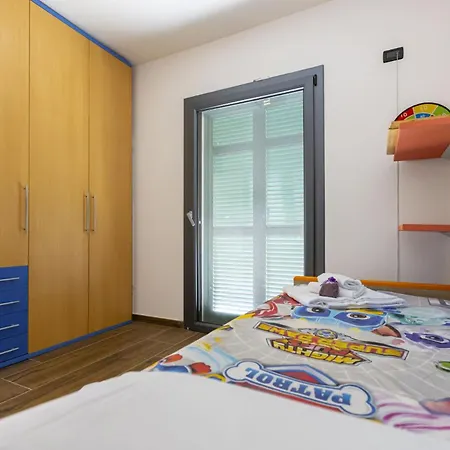 Apartment Perla Sul Mare Con Piscina San Lorenzo al Mare