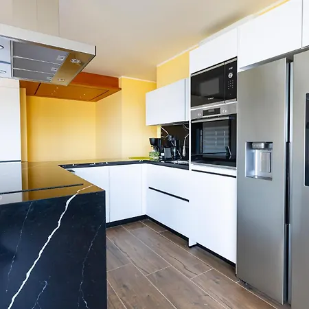 Perla Sul Mare Con Piscina Appartement