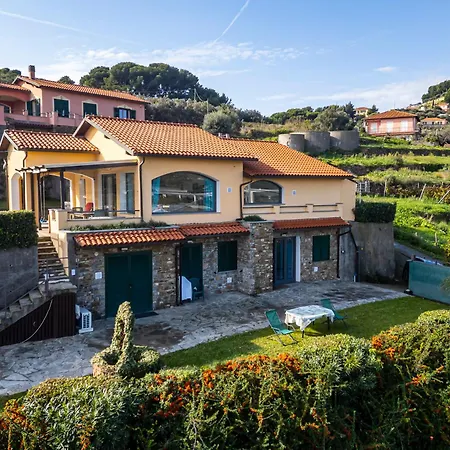 Perla Sul Mare Con Piscina San Lorenzo al Mare
